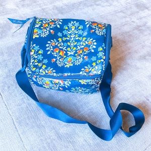 vera bradley insulated lunchbox/cooler